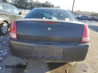 2008 Chrysler 300 C with VIN 2C3LK63H68H297945, listed as a Copart auction lot 42972204 with 131,750 mi miles and Salvage Title. Bid and sale history available at carsss.com. Image 6.