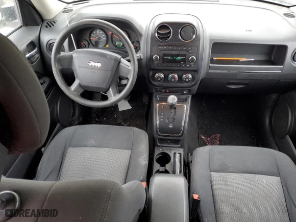 2010 Jeep Patriot Sport with VIN 1J4NT2GB6AD500944, listed as a Copart auction lot 45424965 with 137,765 mi miles and Salvage Title. Bid and sale history available at carsss.com. Image 8.
