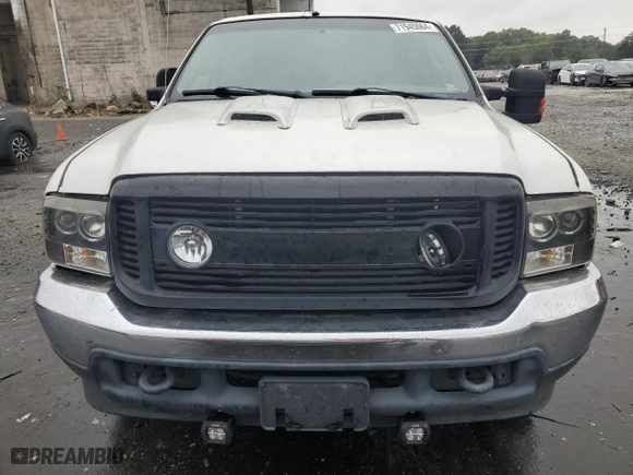 2004 Ford Super Duty F-250 XL with VIN 1FTNF20LX4EA76747, listed as a Copart auction lot 71945064 with 266,106 mi miles and Salvage Title. Bid and sale history available at carsss.com. Image 5.