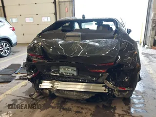 2025 Toyota Camry LE z VIN 4T1DBADK4SU520156, wystawiony jako IAAI lot #41865277 z przebiegiem 220 mil mil oraz . Historia ofert i sprzedaży dostępna na DreamBid. Obrazek 17.