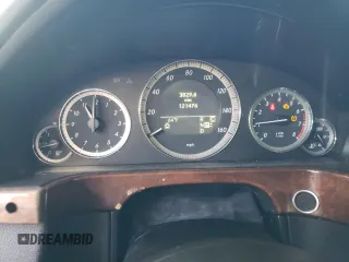 2010 Mercedes-Benz E 350 Luxury with VIN WDDHF5GB3AA132788, listed as a Copart auction lot 52575595 with 121,476 mi miles and Salvage Title. Bid and sale history available at carsss.com. Image 9.