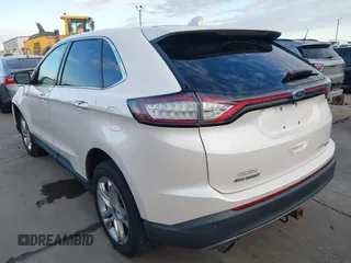 2017 Ford Edge Titanium z VIN 2FMPK4K92HBB10842, wystawiony jako IAAI lot #41307667 z przebiegiem 109 385 mil mil oraz . Historia ofert i sprzedaży dostępna na DreamBid. Obrazek 3.