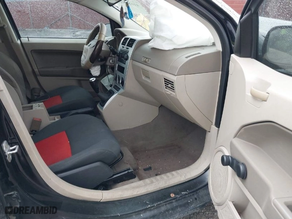 2007 Dodge Caliber with VIN 1B3HB28CX7D354488, listed as a IAAI auction lot 41684810 with 1 mi miles. Bid and sale history available at carsss.com. Image 5.
