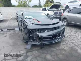 2017 Chevrolet Camaro 2SS with VIN 1G1FH1R79H0142277, listed as a IAAI auction lot 41772616 with 23,229 mi miles. Bid and sale history available at carsss.com. Image 1.