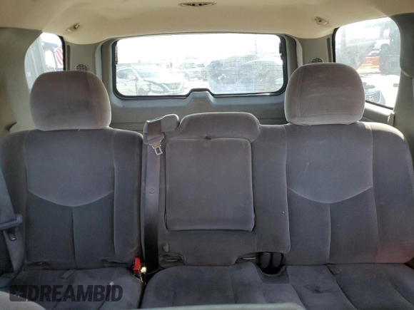 2004 GMC Yukon SLE with VIN 1GKEC13V64R216712, listed as a Copart auction lot 42824495 with 183,706 mi miles and Salvage Title. Bid and sale history available at carsss.com. Image 10.