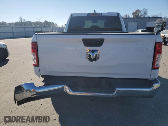 2019 Ram 1500 Tradesman z VIN 1C6RRECT3KN628017, wystawiony jako Copart lot #43822645 z przebiegiem 133 384 mil mil oraz Szkoda całkowita • Salvage title. Historia ofert i sprzedaży dostępna na DreamBid. Obrazek 6.
