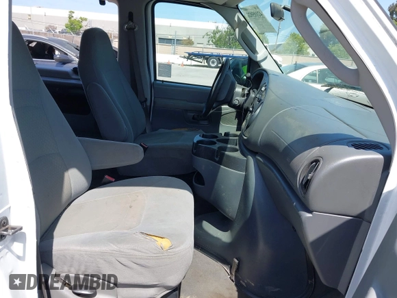2008 Ford Econoline Passenger XL with VIN 1FBSS31L68DB22903, listed as a IAAI auction lot 42105920 with 116,502 mi miles and . Bid and sale history available at DreamBid. Image 5.
