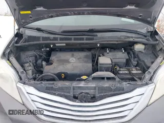 2011 Toyota Sienna XLE AAS with VIN 5TDYK3DC5BS138281, listed as a IAAI auction lot 41381494 with 194,635 mi miles and . Bid and sale history available at DreamBid. Image 10.