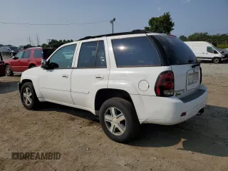 2006 Chevrolet TrailBlazer LS with VIN 1GNDT13S562163288, listed as a Copart auction lot 67827834 with Not Provided miles and Salvage Title. Bid and sale history available at DreamBid. Image 2.