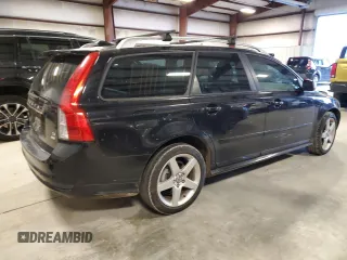 2010 Volvo V50 с VIN YV1672MJ1A2573865, выставлен на аукционе Copart как лот 88757465 с пробегом 84 432 миль миль и Списание • Salvage title. История ставок и продаж доступна на DreamBid. Изображение 3.
