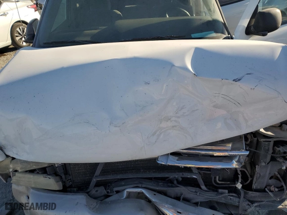 2005 Chevrolet Tahoe LS with VIN 1GNEK13T85J184625, listed as a Copart auction lot 44216775 with 221,409 mi miles and Salvage Title. Bid and sale history available at carsss.com. Image 14.