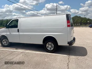2021 Chevrolet Express Cargo with VIN 1GCWGAFP2M1267284, listed as a Copart auction lot 59144545 with 76,236 mi miles and Clean title. Bid and sale history available at DreamBid. Image 3.