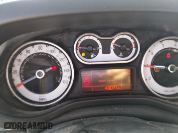 2014 FIAT 500L Pop z VIN ZFBCFAAH1EZ000178, wystawiony jako Copart lot #89201995 z przebiegiem 48 071 mil mil oraz Czysty tytuł • Clean title. Historia ofert i sprzedaży dostępna na DreamBid. Obrazek 8.
