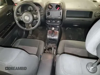 2014 Jeep Patriot Sport with VIN 1C4NJPBA3ED925535, listed as a Copart auction lot 61402245 with 98,582 mi miles and Salvage title. Bid and sale history available at DreamBid. Image 8.