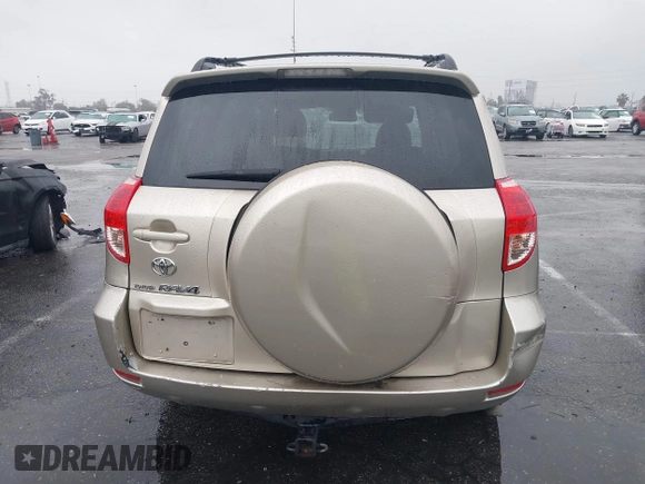 2008 Toyota RAV4 Ltd with VIN JTMZK31V185022939, listed as a IAAI auction lot 41563142 with 165,669 mi miles. Bid and sale history available at carsss.com. Image 16.