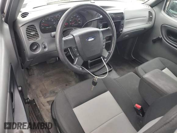 2007 Ford Ranger XL z VIN 1FTZR15E87PA99272, wystawiony jako Copart lot #58435905 z przebiegiem 132 989 mil mil oraz Szkoda całkowita • Salvage title. Historia ofert i sprzedaży dostępna na DreamBid. Obrazek 8.
