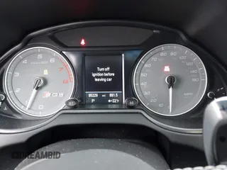 2015 Audi SQ5 Premium Plus with VIN WA1CGAFP4FA118102, listed as a IAAI auction lot 41369812 with 95,229 mi miles. Bid and sale history available at carsss.com. Image 7.