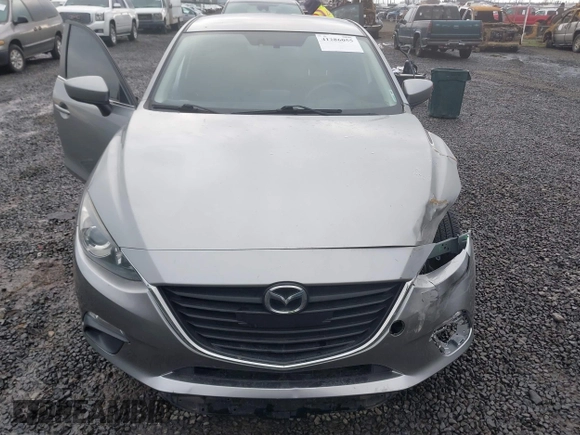 2016 Mazda Mazda3 i Sport with VIN 3MZBM1U76GM306988, listed as a IAAI auction lot 41286055 with 116,175 mi miles. Bid and sale history available at carsss.com. Image 13.