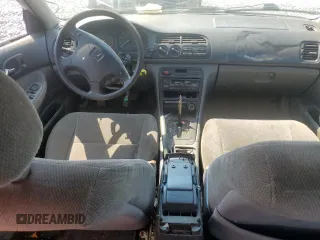 1996 Honda Accord LX with VIN 1HGCD563XTA057869, listed as a Copart auction lot 46426565 with 211,969 mi miles and Salvage Title. Bid and sale history available at DreamBid. Image 8.