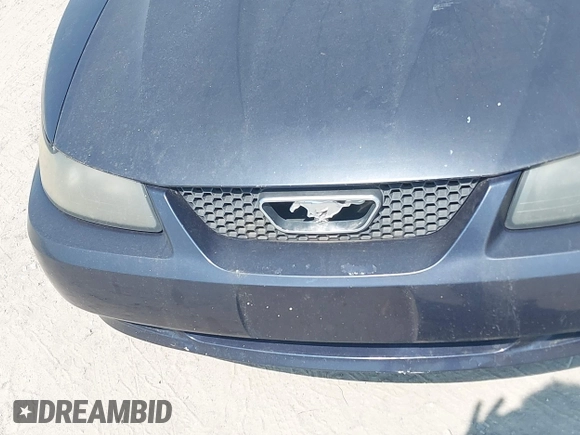 2002 Ford Mustang GT Deluxe with VIN 1FAFP42X72F103381, listed as a IAAI auction lot 42574958 with 187,018 mi miles and . Bid and sale history available at DreamBid. Image 6.