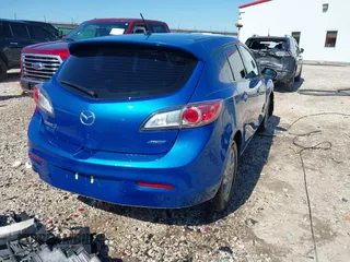 2012 Mazda 3 i Touring with VIN JM1BL1L7XC1653822, listed as a IAAI auction lot 42092300 with 90,995 mi miles and . Bid and sale history available at DreamBid. Image 4.