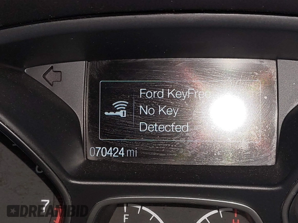 2019 Ford Escape SEL with VIN 1FMCU9HD7KUB83031, listed as a IAAI auction lot 41837035 with 70,424 mi miles. Bid and sale history available at carsss.com. Image 14.