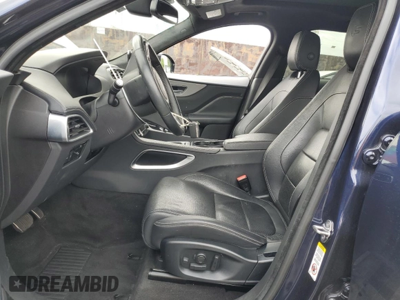 2017 Jaguar F-Pace S с VIN SADCM2BV5HA897722, выставлен на аукционе Copart как лот 55377925 с пробегом 71 548 миль миль и Списание • Salvage title. История ставок и продаж доступна на DreamBid. Изображение 7.
