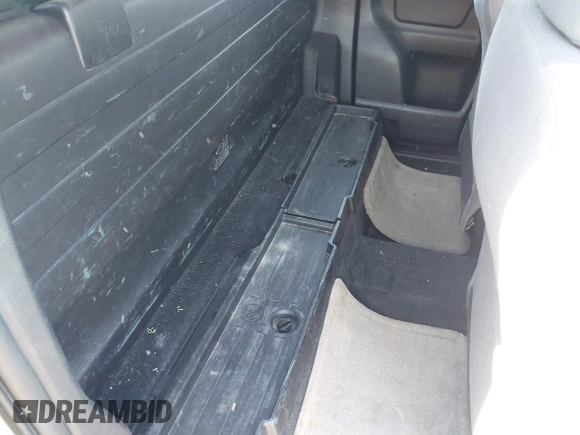2017 Toyota Tacoma SR z VIN 5TFSX5EN0HX048395, wystawiony jako IAAI lot #42135991 z przebiegiem 241 282 mil mil oraz . Historia ofert i sprzedaży dostępna na DreamBid. Obrazek 8.