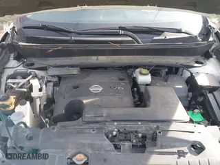 2016 Nissan Pathfinder S with VIN 5N1AR2MN2GC636547, listed as a IAAI auction lot 41304624 with 152,654 mi miles. Bid and sale history available at carsss.com. Image 10.