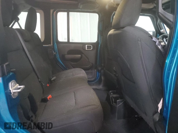 2020 Jeep Wrangler Unlimited Sport Altitude with VIN 1C4HJXDNXLW335332, listed as a Copart auction lot 62008745 with 57,449 mi miles and Salvage title. Bid and sale history available at DreamBid. Image 10.