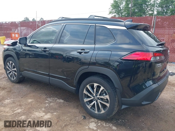 2024 Toyota Corolla Cross XLE z VIN 7MUDAAAG4RV099759, wystawiony jako IAAI lot #42123306 z przebiegiem 6 259 mil mil oraz . Historia ofert i sprzedaży dostępna na DreamBid. Obrazek 3.
