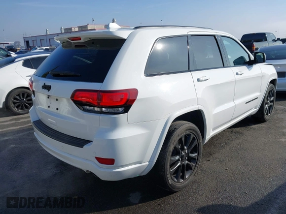 2020 Jeep Grand Cherokee Altitude with VIN 1C4RJEAG2LC306195, listed as a IAAI auction lot 41626392 with 45,587 mi miles and . Bid and sale history available at DreamBid. Image 4.