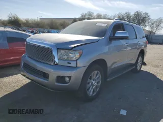 2010 Toyota Sequoia Platinum with VIN 5TDDY5G15AS038960, listed as a Copart auction lot 44192145 with 185,082 mi miles and Salvage Title. Bid and sale history available at carsss.com. Image 1.