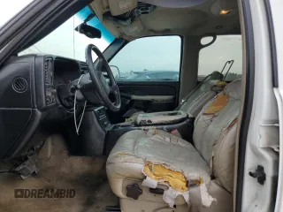 2002 Chevrolet Suburban LT with VIN 1GNEC16ZX2J327776, listed as a Copart auction lot 44775145 with 305,030 mi miles and Salvage Title. Bid and sale history available at carsss.com. Image 7.