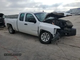 2007 Chevrolet Silverado 1500 LT w/1LT with VIN 2GCEC19C571622091, listed as a Copart auction lot 87400834 with 111,521 mi miles and Salvage Title. Bid and sale history available at carsss.com. Image 4.