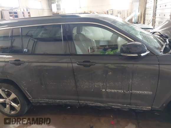 2021 Jeep Grand Cherokee Limited with VIN 1C4RJKBG3M8171598, listed as a IAAI auction lot 41581027 with 74,504 mi miles and . Bid and sale history available at DreamBid. Image 14.