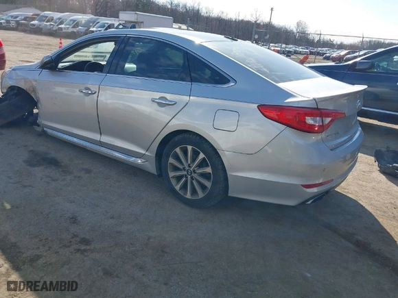 2016 Hyundai Sonata 2.4L Sport with VIN 5NPE34AF7GH431391, listed as a IAAI auction lot 41880383 with 123,546 mi miles. Bid and sale history available at carsss.com. Image 3.