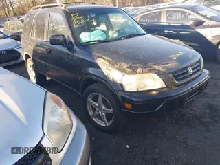 1999 Honda CR-V LX with VIN JHLRD1847XC000212, listed as a IAAI auction lot 41699221 with 109,093 mi miles. Bid and sale history available at carsss.com. Image 1.
