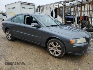 2009 Volvo S60 2.5T with VIN YV1RH592092735980, listed as a Copart auction lot 43513315 with 249,392 mi miles and Clean Title. Bid and sale history available at carsss.com. Image 4.
