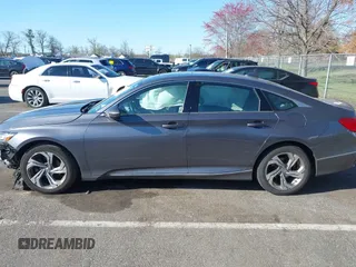 2018 Honda Accord EX-L z VIN 1HGCV1F50JA085250, wystawiony jako IAAI lot #42051910 z przebiegiem 66 822 mil mil oraz . Historia ofert i sprzedaży dostępna na DreamBid. Obrazek 14.