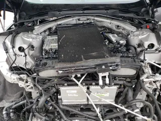 2023 Aston Martin DBX 707 z VIN SD7VUJBW2PTV06486, wystawiony jako Copart lot #55818283 z przebiegiem Nie podano mil oraz . Historia ofert i sprzedaży dostępna na DreamBid. Obrazek 12.