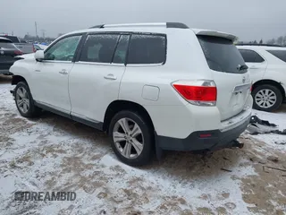 2012 Toyota Highlander Limited with VIN 5TDDK3EH1CS150230, listed as a IAAI auction lot 41227542 with 205,232 mi miles. Bid and sale history available at carsss.com. Image 3.