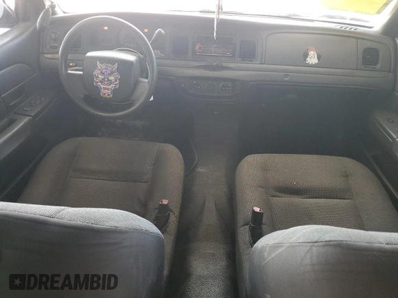 2005 Ford Police Interceptor с VIN 2FAFP71W15X134743, выставлен на аукционе Copart как лот 59949735 с пробегом 131 984 миль миль и Списание • Salvage title. История ставок и продаж доступна на DreamBid. Изображение 8.