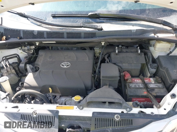 2016 Toyota Sienna XLE with VIN 5TDYK3DC5GS700459, listed as a IAAI auction lot 41905607 with Not provided miles and . Bid and sale history available at DreamBid. Image 10.