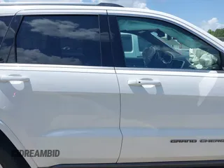 2018 Jeep Grand Cherokee Limited with VIN 1C4RJEBG8JC339908, listed as a IAAI auction lot 42442483 with 42,626 mi miles and . Bid and sale history available at DreamBid. Image 13.