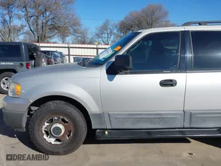 2004 Ford Expedition XLS with VIN 1FMRU13W64LB51765, listed as a IAAI auction lot 41760670 with 84,333 mi miles. Bid and sale history available at carsss.com. Image 20.