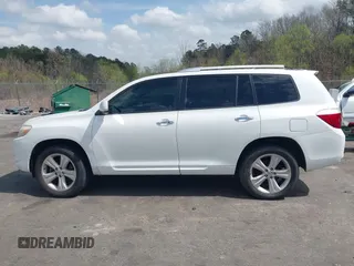 2010 Toyota Highlander Limited with VIN 5TDYK3EH5AS016027, listed as a IAAI auction lot 41721632 with 224,068 mi miles and . Bid and sale history available at DreamBid. Image 14.