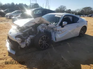 2020 Toyota 86 with VIN JF1ZNAA17L8752117, listed as a Copart auction lot 87920285 with 71,115 mi miles and Salvage Title. Bid and sale history available at carsss.com. Image 1.