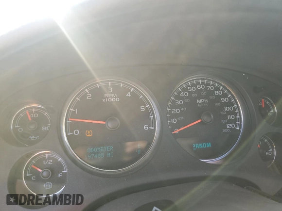 2009 GMC Yukon SLT w/4SB with VIN 1GKFC33099J117831, listed as a Copart auction lot 44417365 with 197,485 mi miles and Salvage Title. Bid and sale history available at carsss.com. Image 9.