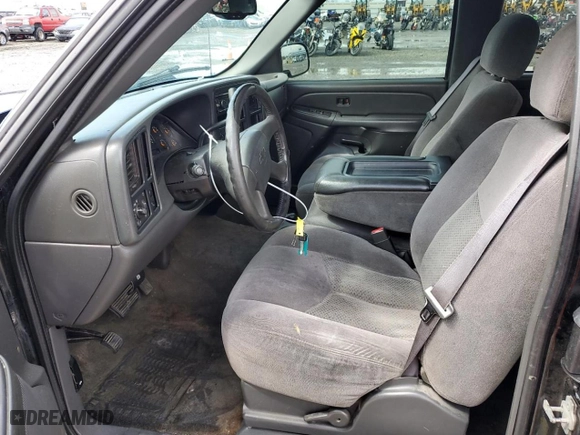 2006 Chevrolet Silverado 1500 LT1 with VIN 1GCEC19V36Z145300, listed as a Copart auction lot 49008245 with 220,425 mi miles and Clean Title. Bid and sale history available at carsss.com. Image 7.
